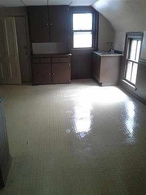 2nd image of 331 High St