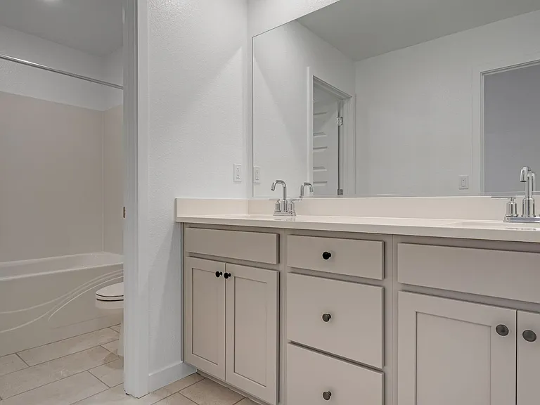 12628 Hereford Ave — Photo 29