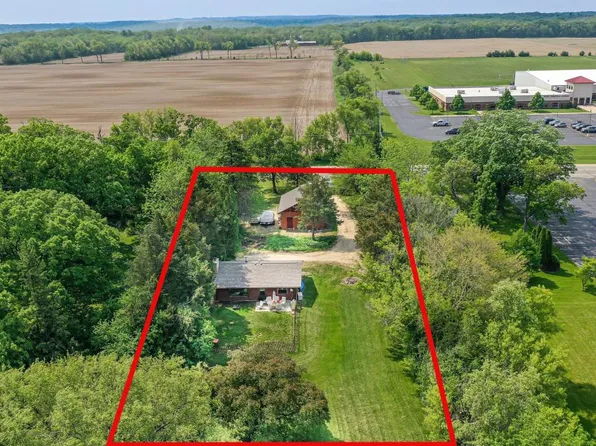 W5496 Highway 67, Walworth, WI 53184