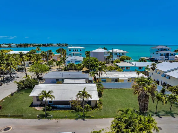 585 116th St, Marathon, FL 33050