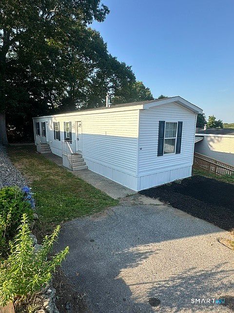 1st image of 435 High Street LOT 62