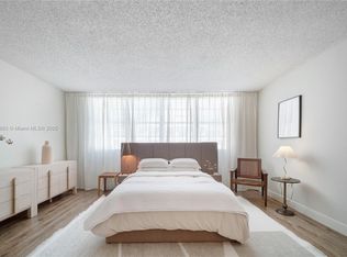 999 Brickell Bay Dr APT 1906, Miami, FL 33131