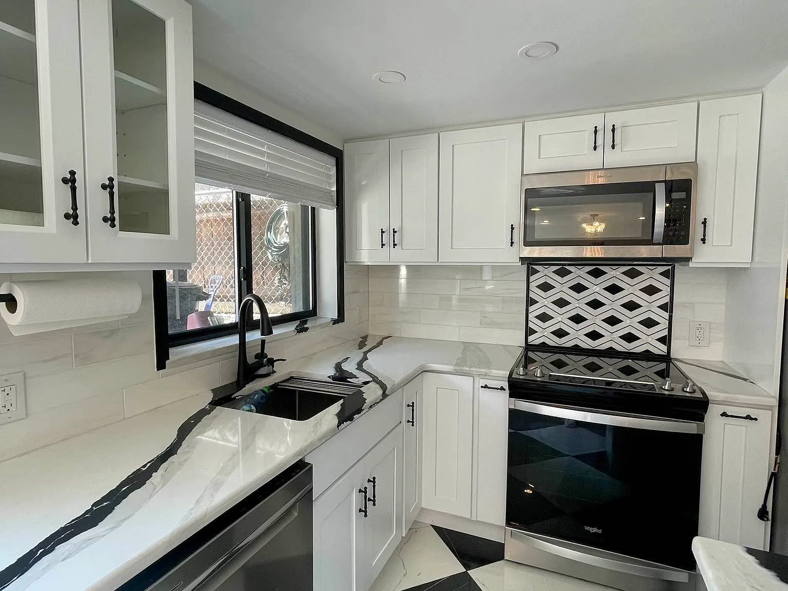 316 Union Street — Photo 4