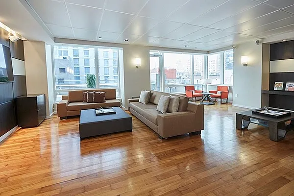 Rented by Elite View Realty Inc | media 19