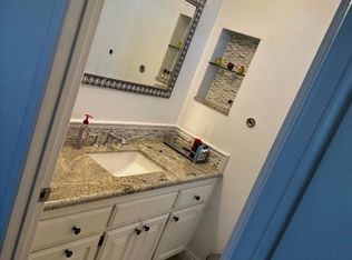 708 Brighton Ct, Redlands, CA 92374