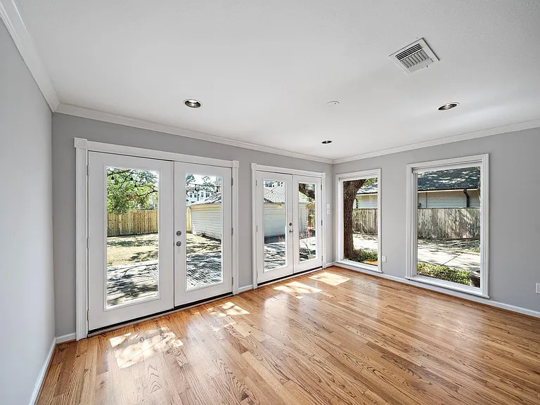 3115 Glen Haven Blvd — Photo 9
