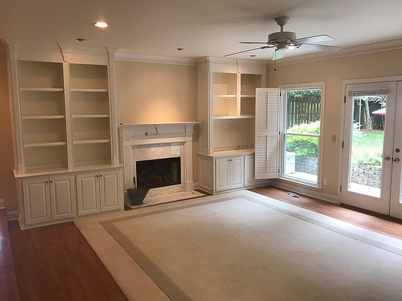 3rd image of 4018 Johnson Ferry Dr