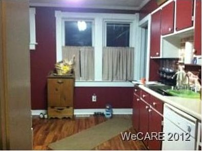 2nd image of 1618 Lakewood Ave