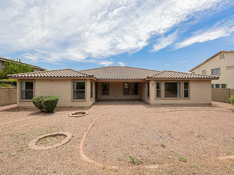 15268 W Coolidge St — Photo 34