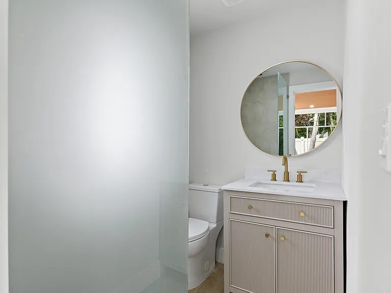 131 Toledo Way NE — Photo 28