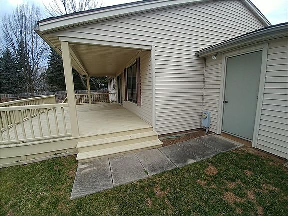 4th image of 2 Morgan Ct
