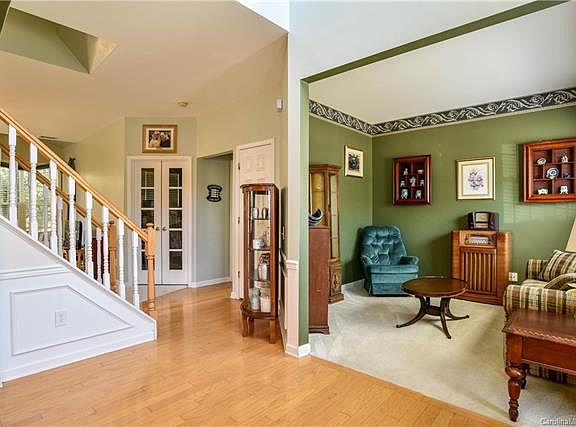 3rd image of 7704 Dinniston Dr