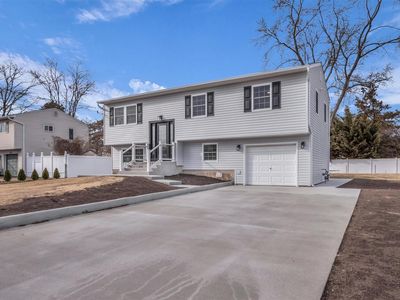 495 Hawkins Road, Selden, NY, 11784