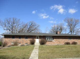 402 Iroquois Rd, Schererville, IN