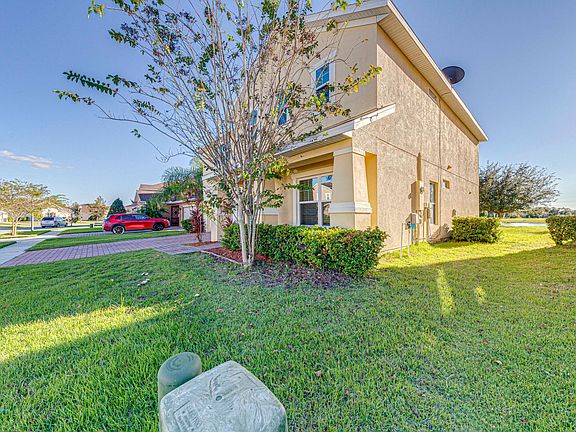 3rd image of 2262 Sheboygan Pl