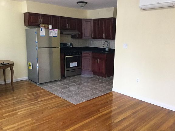 3rd image of 8422 Eliot Ave Floor 2