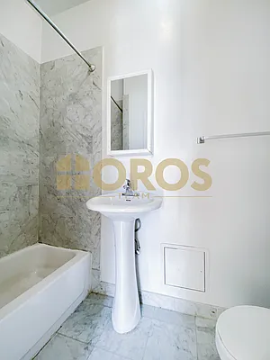 Rented by City Connections Realty | media 20