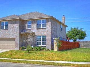 10457 Rising Knoll Ln, Fort Worth, TX 76131