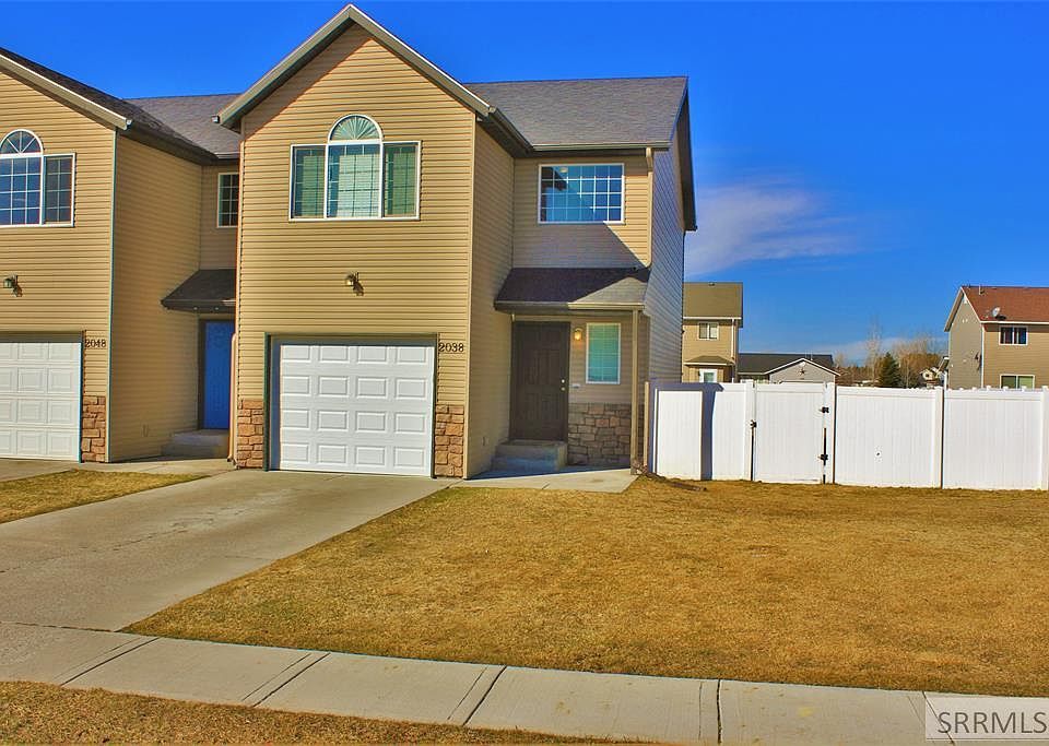 1st image of 2038 Dakota Ln