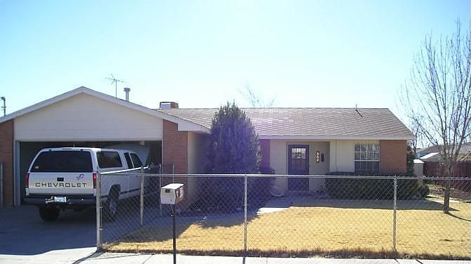 1st image of 335 Orchard Pl SW