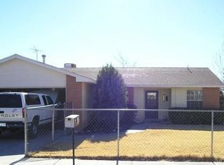 335 Orchard Pl SW, Los Lunas, NM 87031