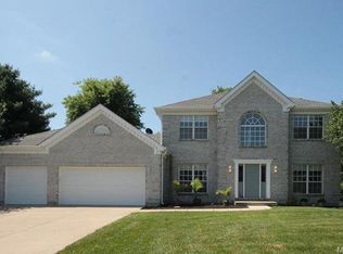 1608 11th Fairway Dr, Belleville, IL 62220
