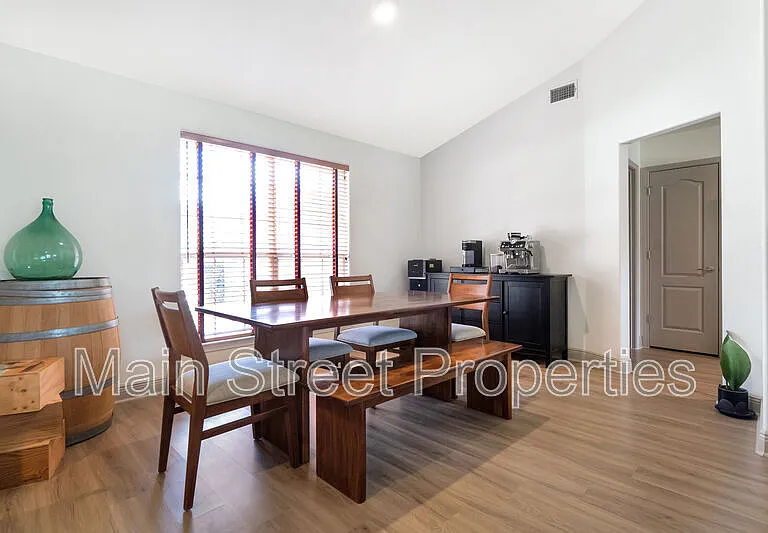 3312 Pitcher Plant Cir — Photo 5