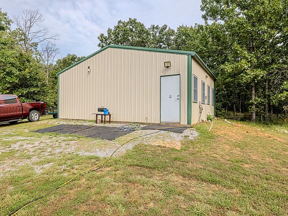 2nd image of 16107 E 590th Rd