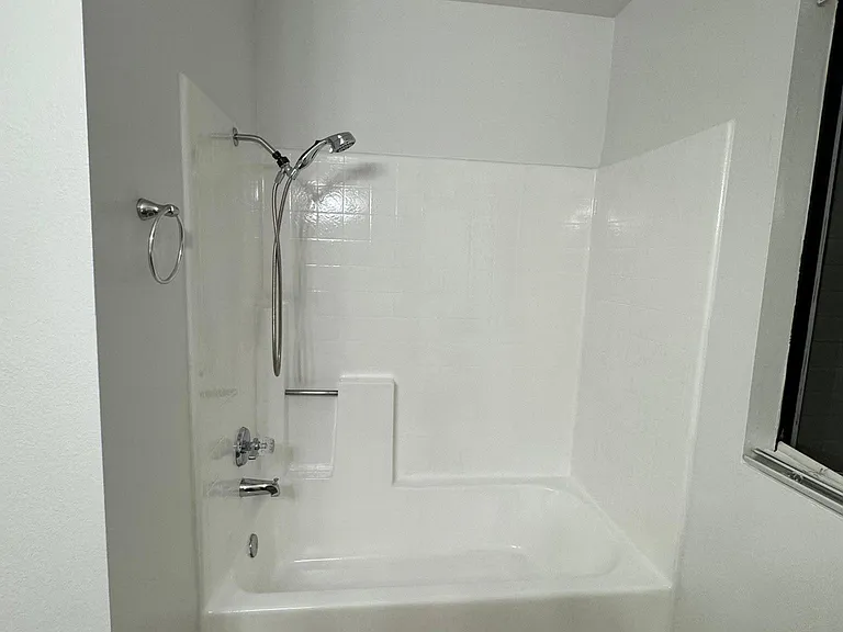 7893 Cerritos Ave — Photo 14