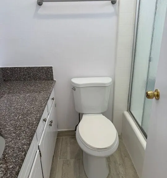 559 Hyde Park Pl #3 — Photo 7