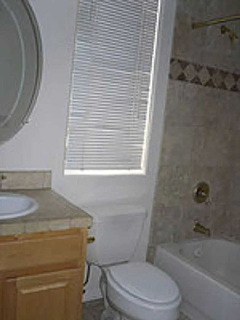 1415 S Mill — Photo 4