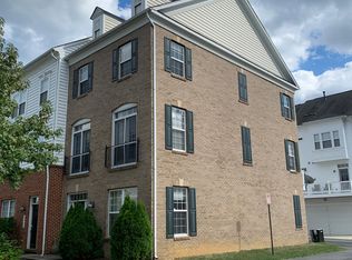 8001 Endzone Way, Landover, MD 20785