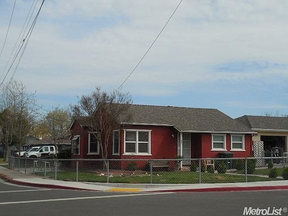 3rd image of 607 Davitt Ave