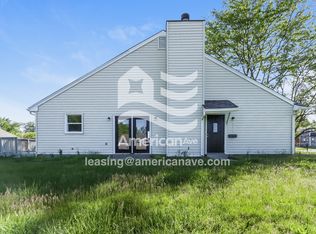 4612 Beechbrook Rd, Louisville, KY 40218