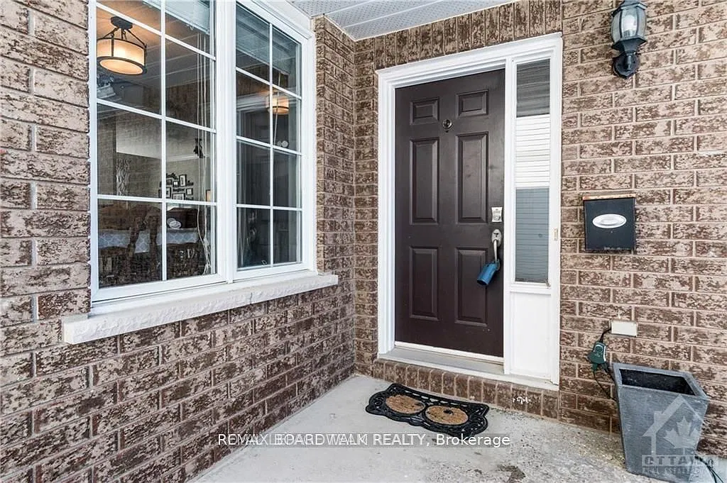 3 bed, $2,550 — Photo 3