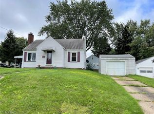 1300 38th St NW, Canton, OH