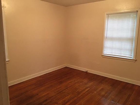 2nd image of 854 W Victory Dr