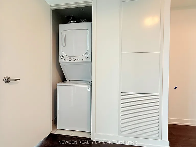 4010 Eglinton Ave W #1103 — Photo 24