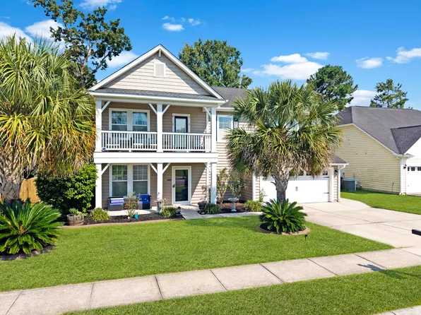 224 Devonshire Dr, Moncks Corner, SC 29461