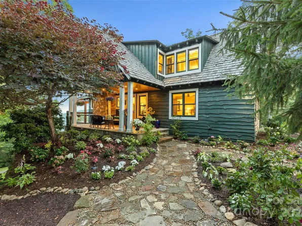 34 Milkweed Trl, Glenville, NC 28736