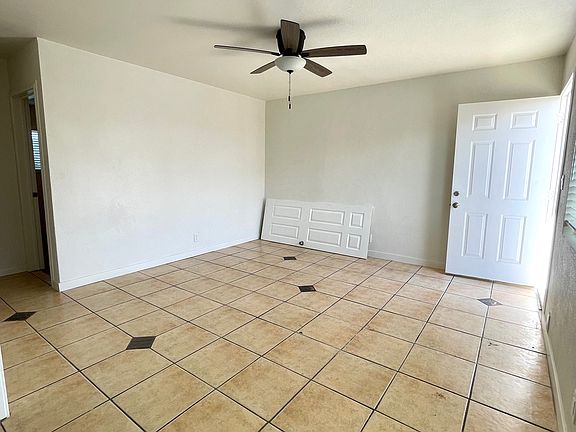 2nd image of 2974 Franklin Ave