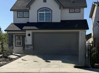 1186 N Meadowglen Ave, Meridian, ID 83642