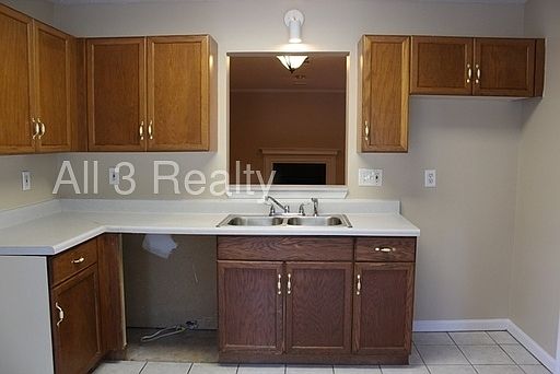 4th image of 2963 Heritage Villas Dr