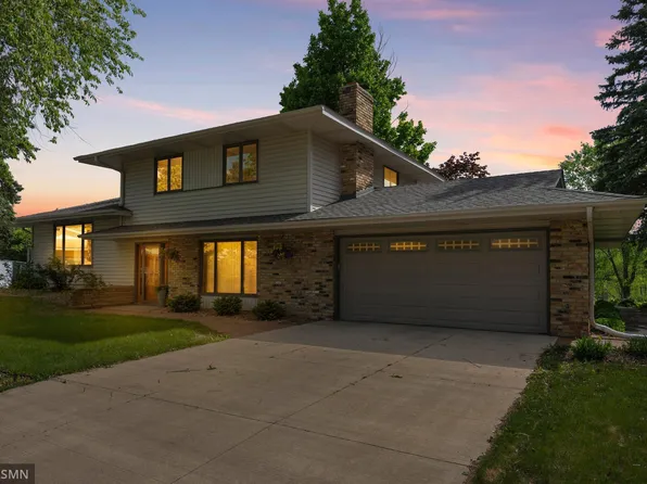 8821 82nd Street Ct S, Cottage Grove, MN 55016