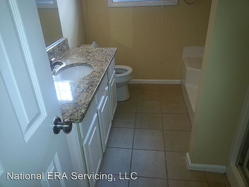 5th image of 636 Sheffield Ct