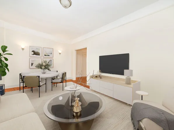 78 Manhattan Avenue 3M image 2 of 9