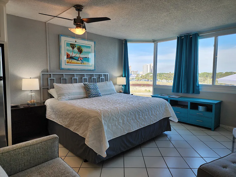 8817 Thomas Dr #510