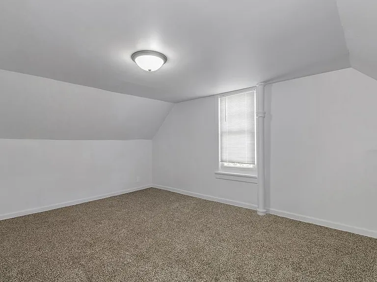1378 Cherry Ave NE — Photo 18