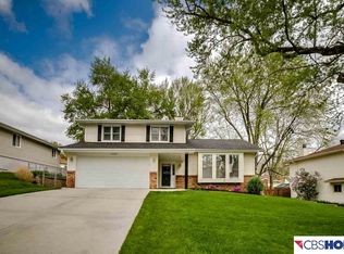 14724 Adams Cir, Omaha, NE 68137