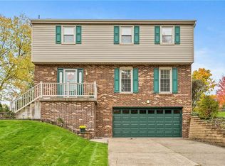 8041 Broadlawn Dr, Pittsburgh, PA 15237